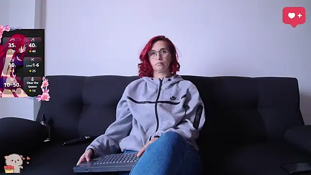 lenavargas79 online show from 02/25/26, 07:56