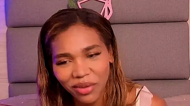 Snapshot of Lily_Miiller chatting on 11/07/25, 07:47 Lily Miiller online show from 11/07/25, 07:47