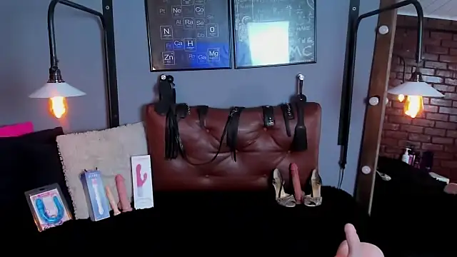 Samantha mature56 online show from 09/22/25, 09:00