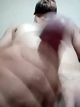 P4uzud4O online show from 10/06/25, 05:43