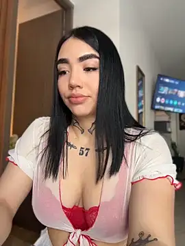 Nickiiiii online show from 05/31/26, 08:10