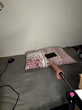 merve0234 online show from 10/13/25, 09:15