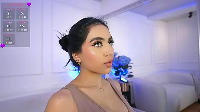 elasummer online show from 02/01/25, 06:29