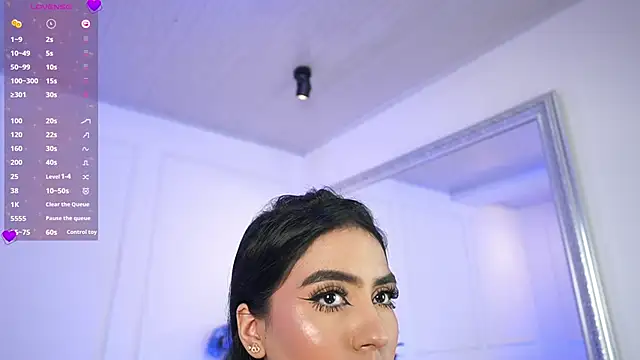 elasummer online show from 02/10/25, 02:37