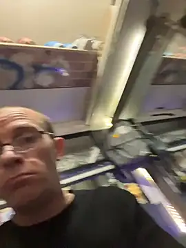 DirkD916 online show from 10/14/25, 03:07