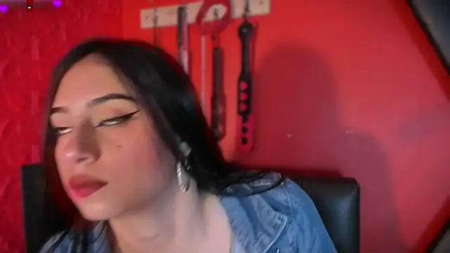 Monttserratt online show from 03/31/26, 03:34