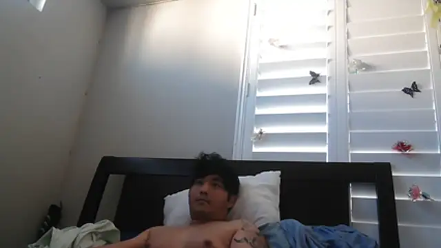 Snapshot of cloudyspun chatting on 12/05/25, 07:43 cloudyspun online show from 12/05/25, 07:43