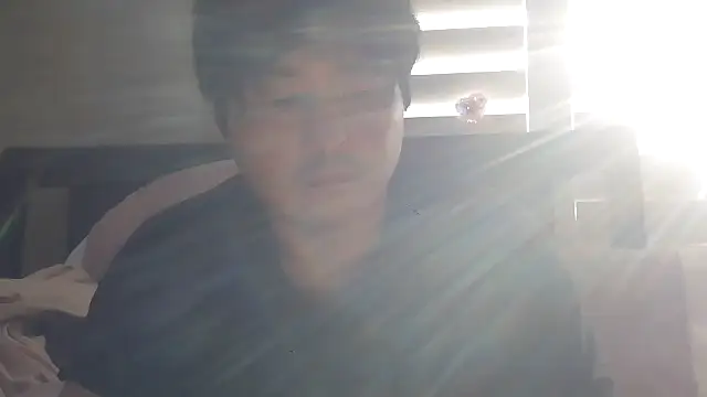 Snapshot of cloudyspun chatting on 02/18/26, 04:14 cloudyspun online show from 02/18/26, 04:14