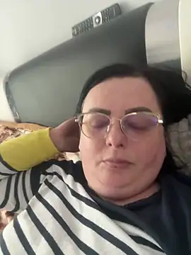 Amandamuller1982 online show from 02/16/25, 01:38