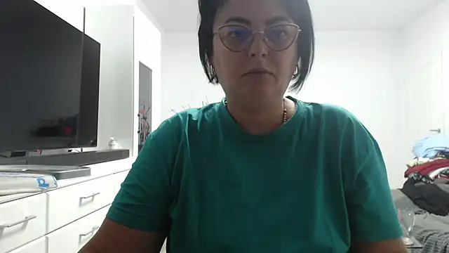 Amandamuller1982 online show from 09/10/25, 11:05