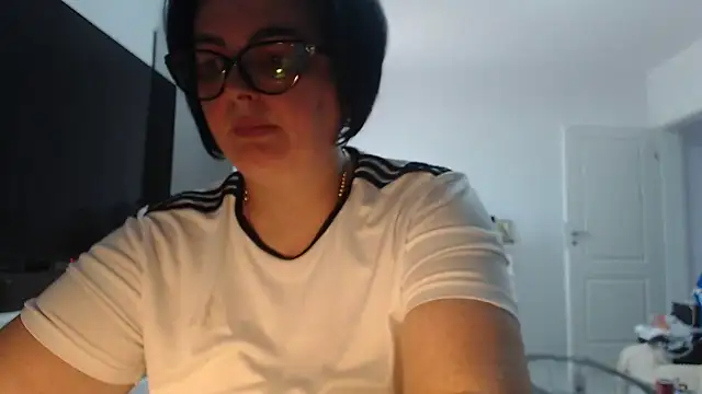 Amandamuller1982 online show from 07/02/26, 11:27