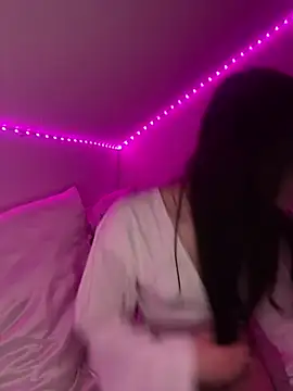 AdelinaAlia online show from 02/02/26, 11:14