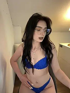 AdelinaAlia online show from 04/17/26, 02:42