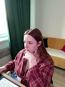 Snapshot of CookyDaisy chatting on 12/04/24, 08:34 CookyDaisy online show from 12/04/24, 08:34