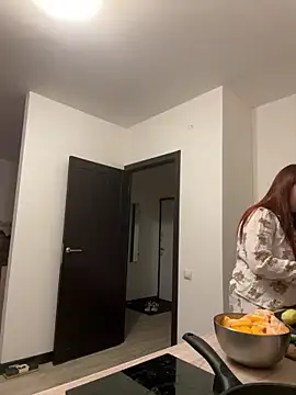 Snapshot of CookyDaisy chatting on 12/10/24, 09:54 CookyDaisy online show from 12/10/24, 09:54