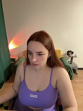 Snapshot of CookyDaisy chatting on 12/22/24, 03:22 CookyDaisy online show from 12/22/24, 03:22