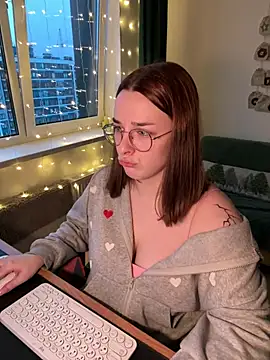 Snapshot of CookyDaisy chatting on 01/16/25, 06:46 CookyDaisy online show from 01/16/25, 06:46