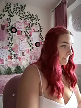 Snapshot of CookyDaisy chatting on 09/18/25, 07:43 CookyDaisy online show from 09/18/25, 07:43