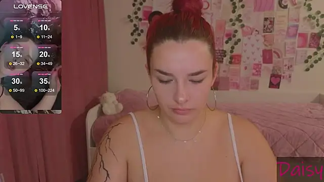 Snapshot of CookyDaisy chatting on 09/18/25, 07:49 CookyDaisy online show from 09/18/25, 07:49