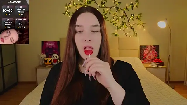 CookyDaisy online show from 03/26/26, 02:39