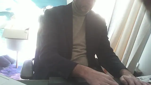 shyfrenchcock1 online show from 01/17/25, 11:27