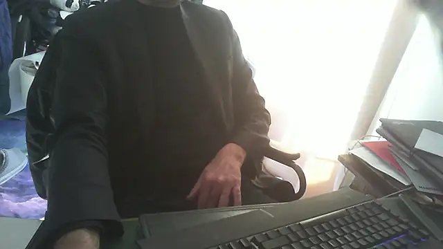 shyfrenchcock1 online show from 03/30/26, 08:37