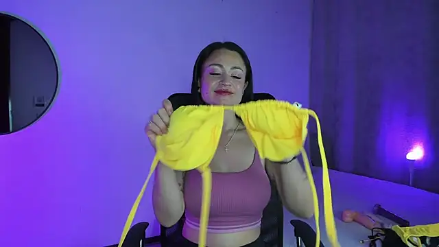 SaraMilf 69 online show from 03/01/25, 07:15