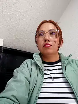 VIOLETA-25  online show from 02/06/25, 09:17