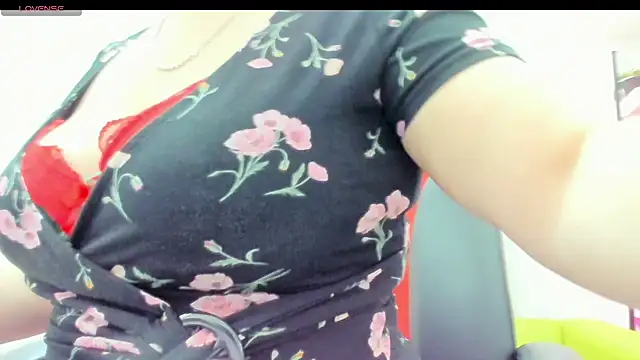 Dolorys online show from 12/29/24, 06:35