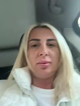 Blond Babes online show from 01/09/25, 02:29