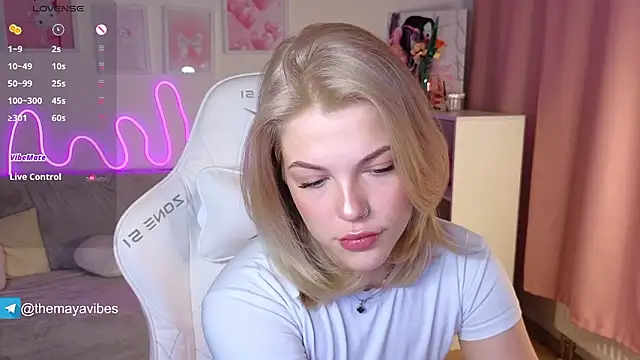 Maya Rave online show from 02/02/26, 03:38