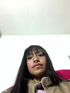 bonnie 18x online show from 03/11/25, 03:59