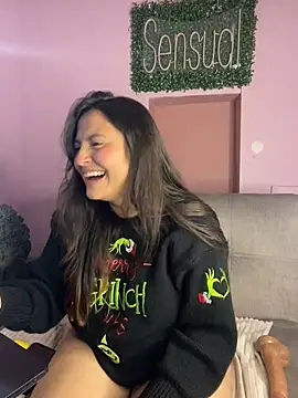 PoliBenett  online show from 12/24/24, 01:06