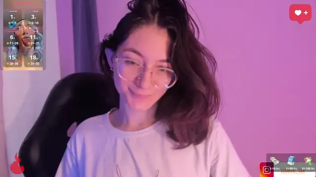 haanna thompsoon online show from 03/22/25, 01:19