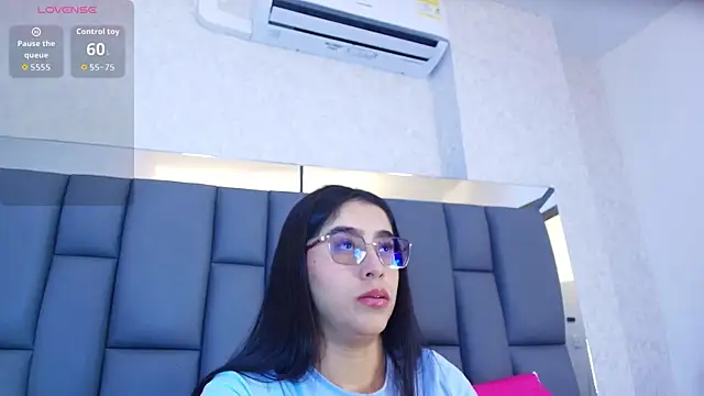 Amy wats0n online show from 04/10/26, 07:07