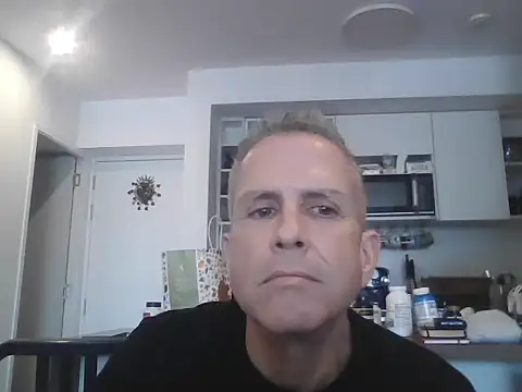 Snapshot of Diegoperrote682661 chatting on 10/15/25, 09:04 Diegoperrote682661 online show from 10/15/25, 09:04