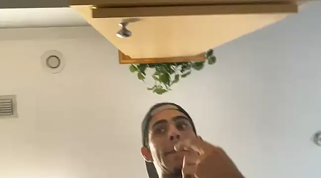 kennylove420 online show from 12/25/24, 08:50