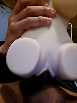 Axeltu77 online show from 04/21/26, 03:13