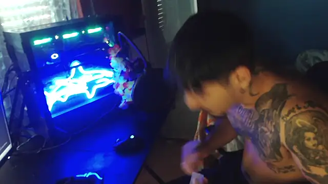 Badboyi1997 online show from 10/07/25, 11:40