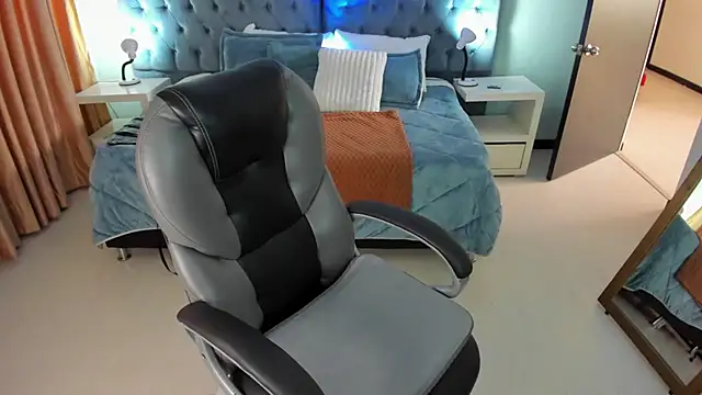 Pamela cheverry online show from 02/20/26, 08:20