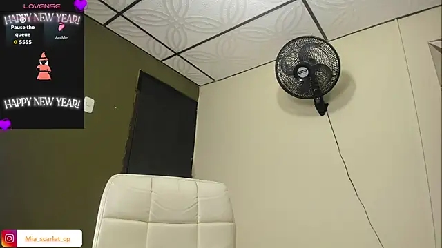 Mia scarlet69 online show from 02/11/26, 12:32