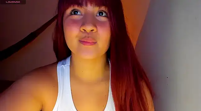 Snapshot of Alice_sunce chatting on 01/11/25, 08:54 Alice sunce online show from 01/11/25, 08:54