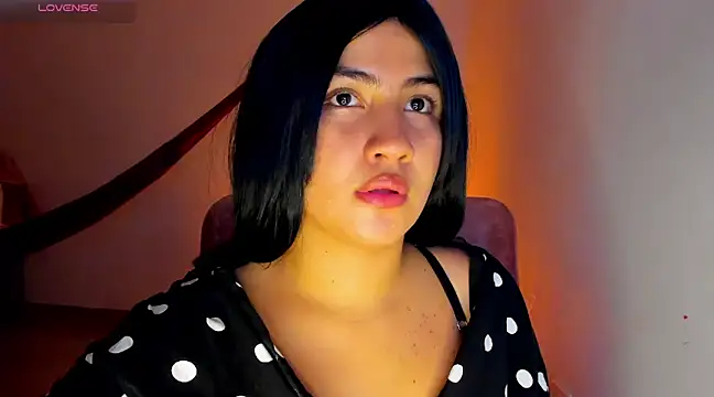 Snapshot of Alice_sunce chatting on 01/13/25, 08:26 Alice sunce online show from 01/13/25, 08:26