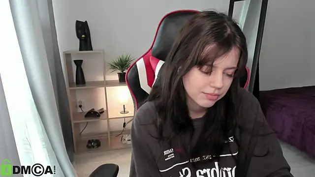 Este Glen online show from 03/13/25, 09:10