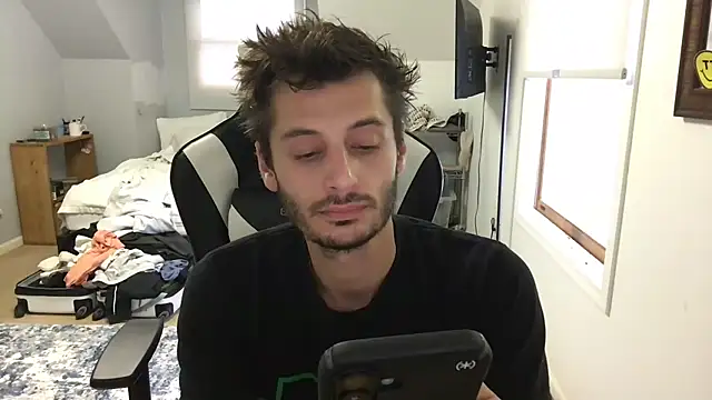 Dylansd online show from 12/16/24, 08:26