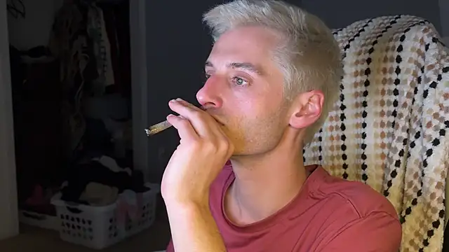 Dylansd online show from 12/30/24, 09:27