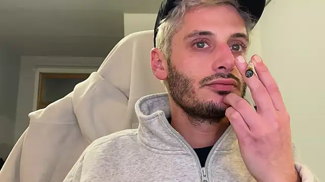 Dylansd online show from 01/11/25, 04:16