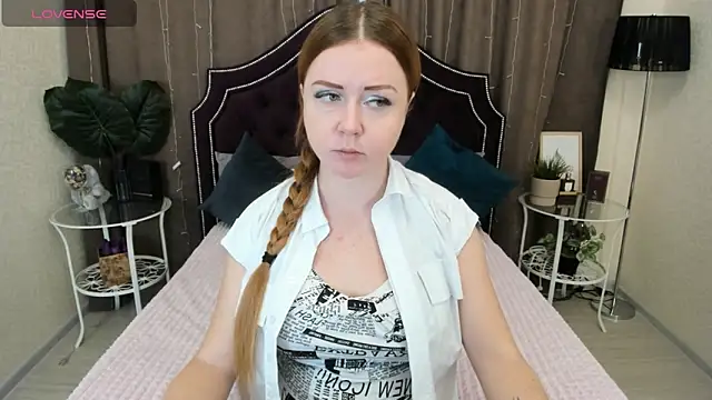 BettyBloom69 online show from 12/03/24, 07:21