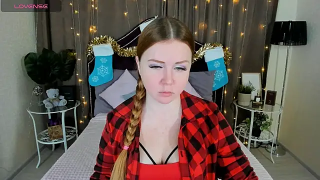 BettyBloom69 online show from 12/17/24, 04:23