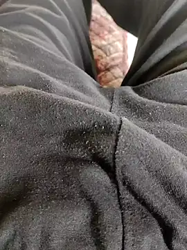 themostnaughtiestguyy online show from 09/12/25, 08:03